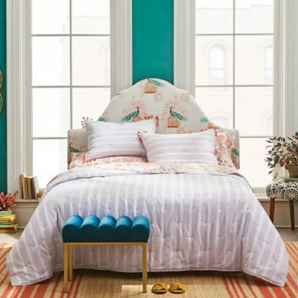 Opalhouse Queen quilt